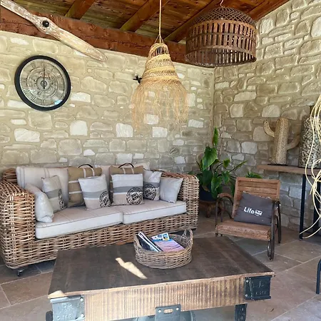 Guest house Mas De Nonin St Remy De Provence Noves