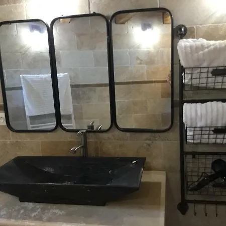Guest house Mas De Nonin St Remy De Provence